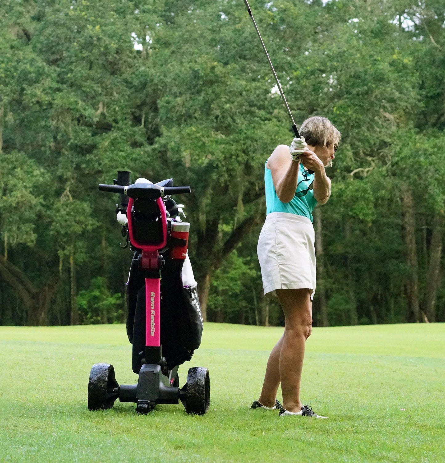 Kam Kaddie V1 Remote Controlled Push Cart Limited Edition Susan G. Komen Pink - Big Horn Golfer