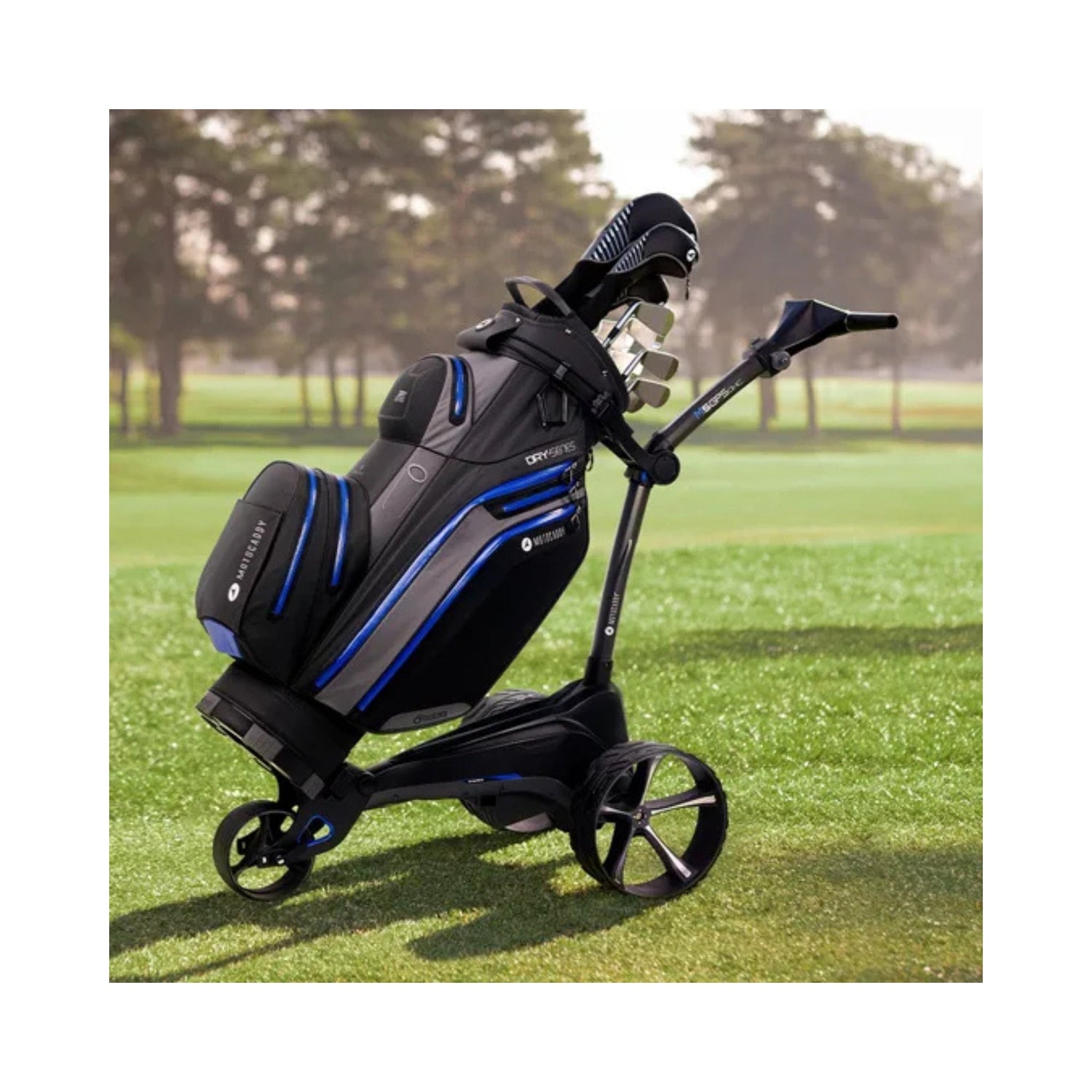 Motocaddy M7 REMOTE & M7 GPS REMOTE and Golf Bag Bundle