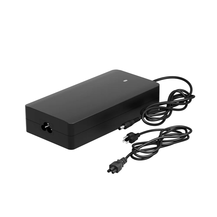 Birch Grolar 3.0A Battery Charger