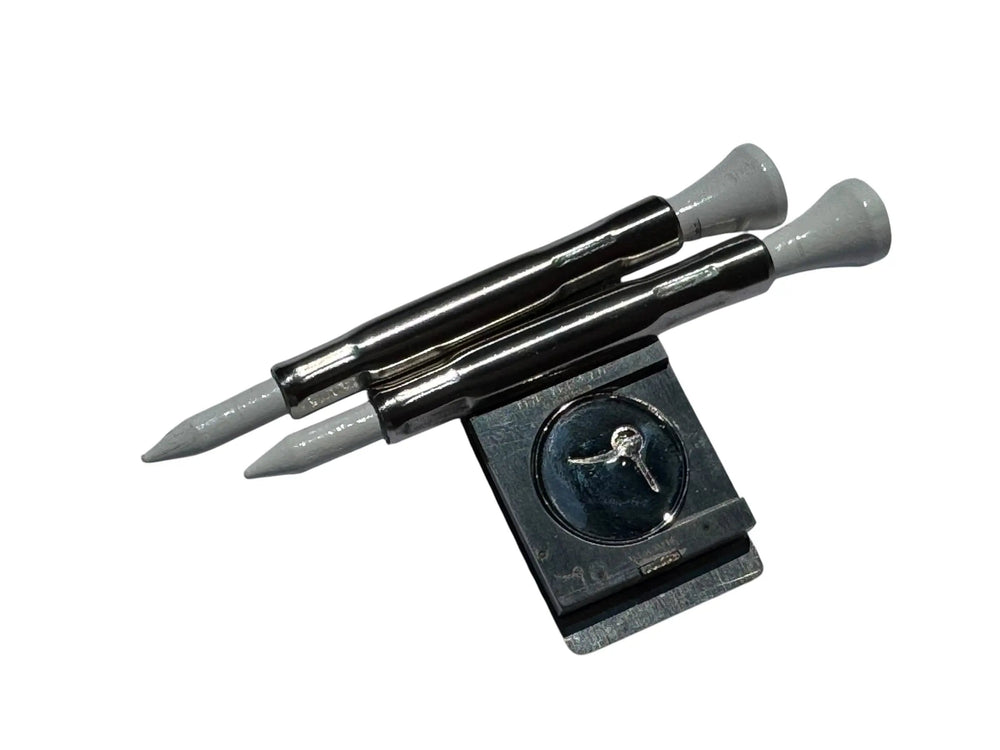 The Tee Clip Tether V.V – Patent Pending Belt & Waistband Golf Tee Holder