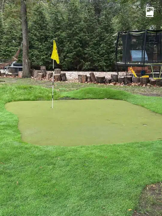 Big Moss Golf Outdoor Target Putting & Chipping Greens