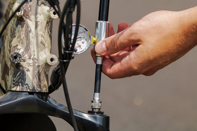 Rambo Buzzy’s Pollinator 300PSI Shock Pump