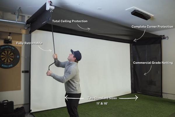 The SportScreen Golf Studio - Vanish 16