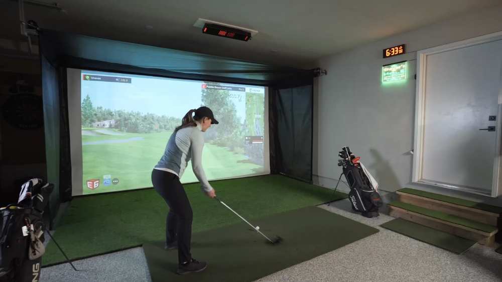 The SportScreen Golf Studio - Vanish 16