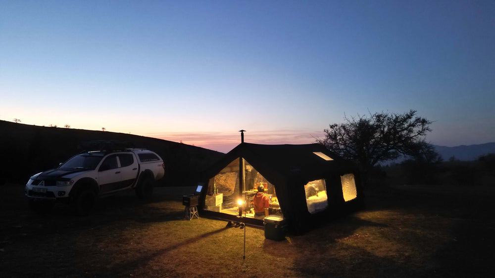 Coody 17.2 | RBM Outdoors Koala 7 Inflatable tent for 2-10 person (Black)