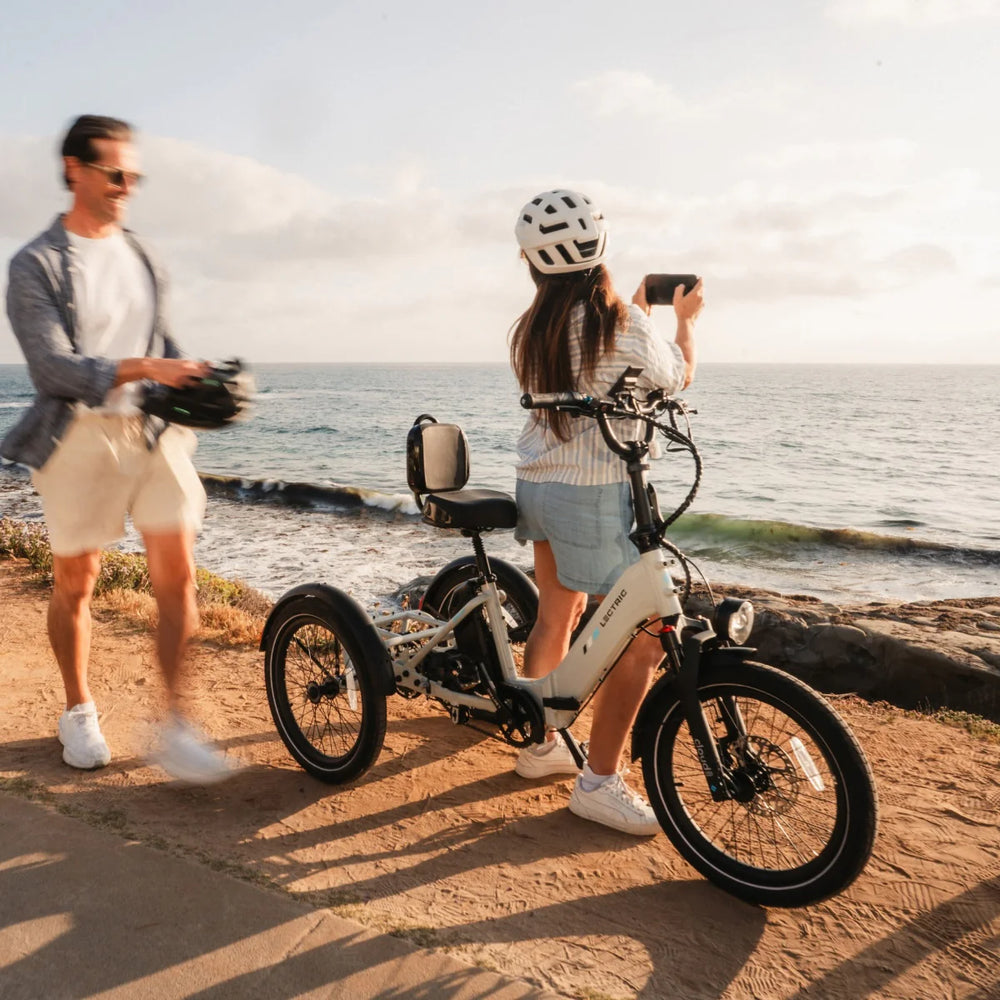 Lectric XP Trike2 Stratus White eTrike