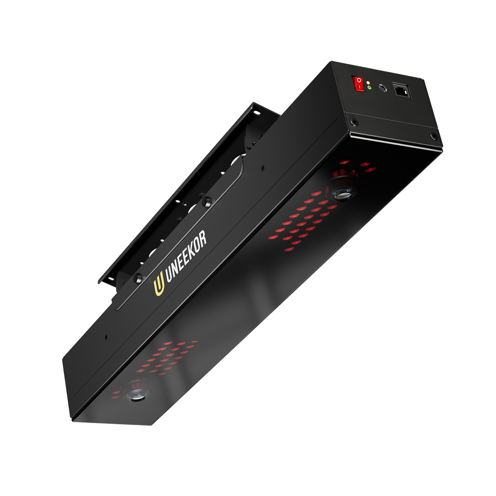 Uneekor EYE XR Launch Monitor