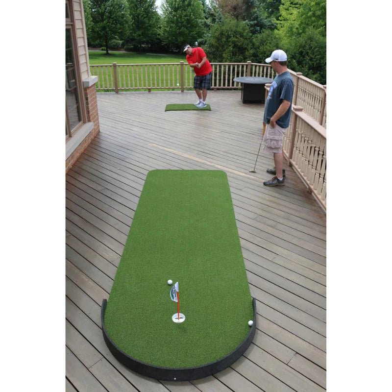 Big Moss Golf - Commander Patio Series Putting & Chipping Green - Big Horn Golfer