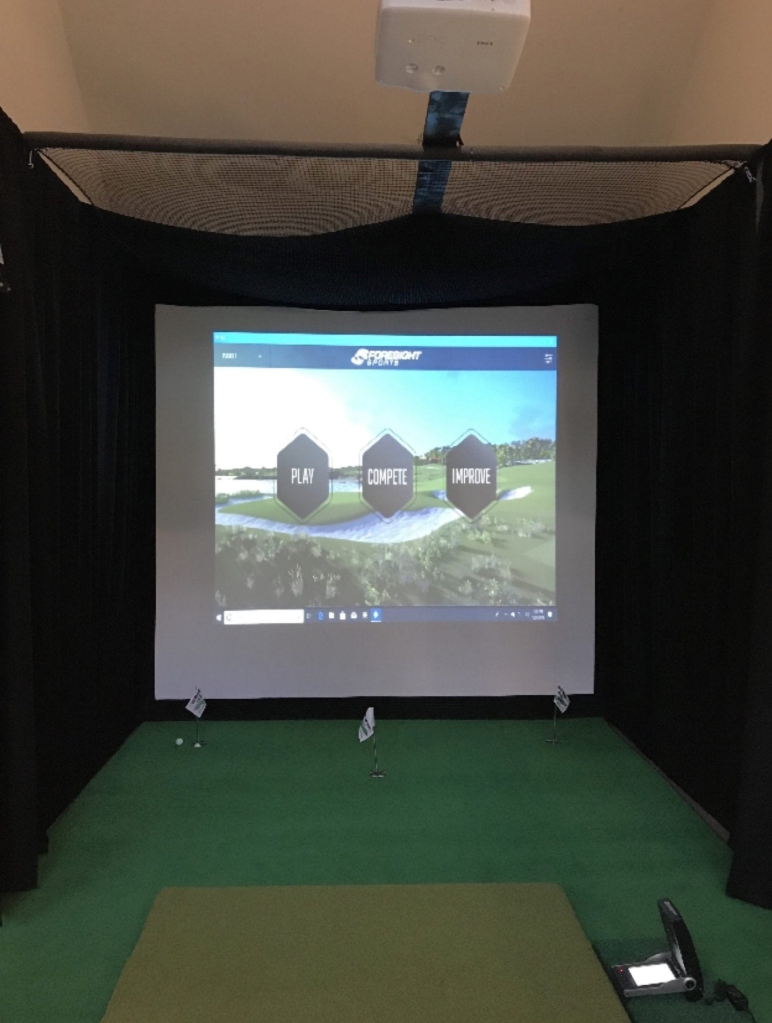Big Moss Golf - Simulator Solutions Putting Greens - Big Horn Golfer
