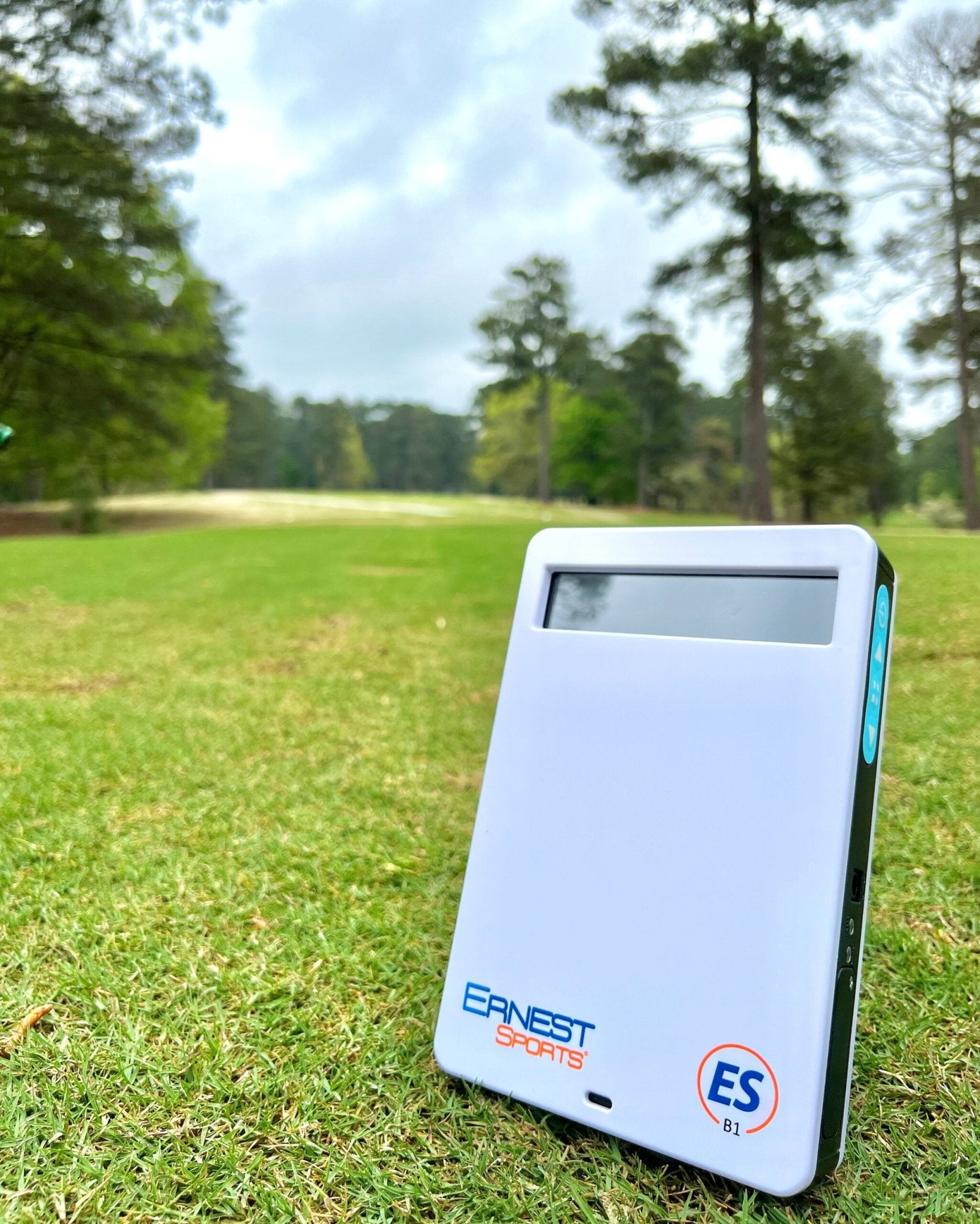 Ernest Sports - ESB1 Personal Launch Monitor - Big Horn Golfer