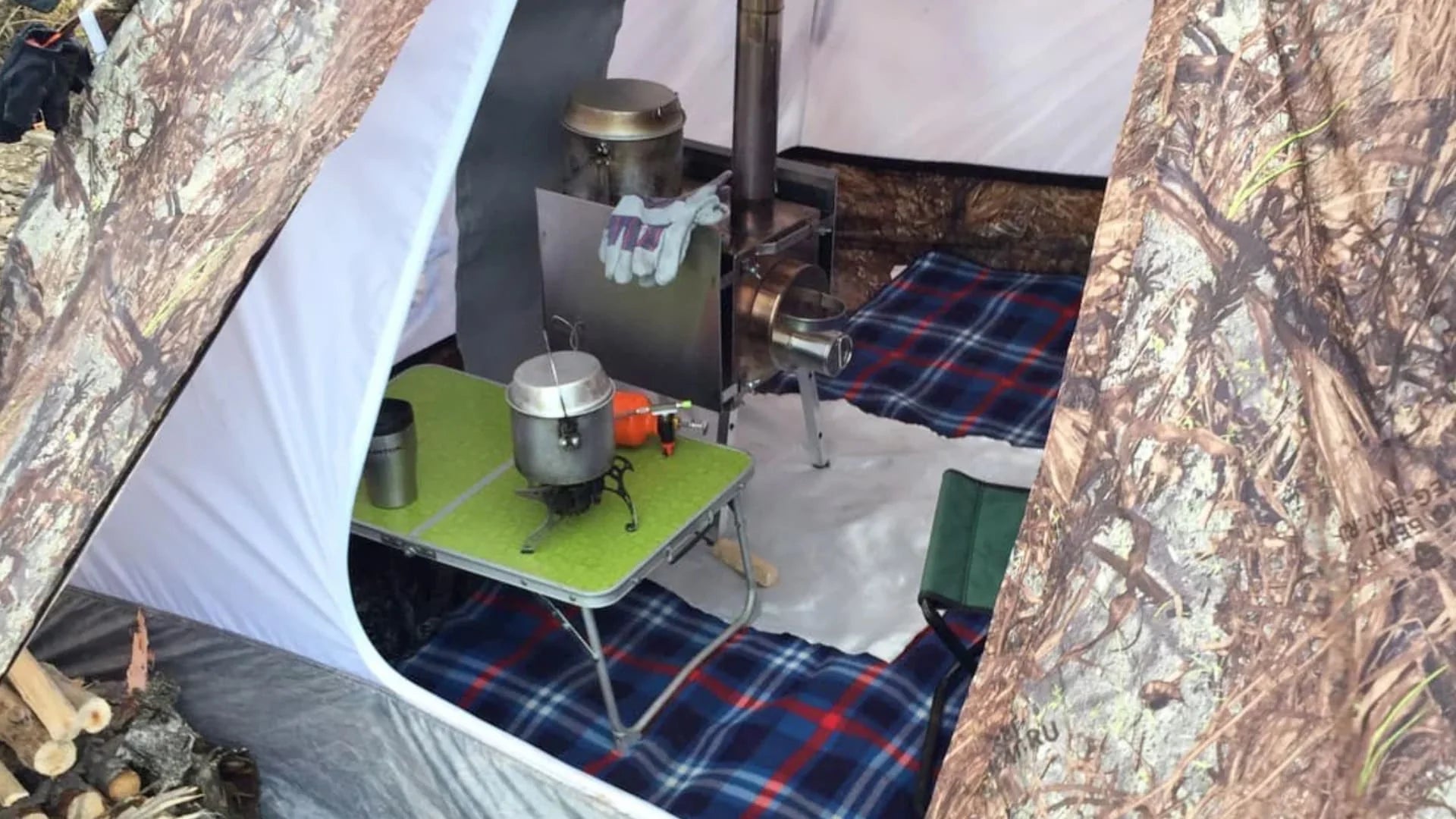 RBM Outdoors - All-Season Tent with Stove Jack "Sputnik-3". Best tent for 1- 3 person - Big Horn Golfer