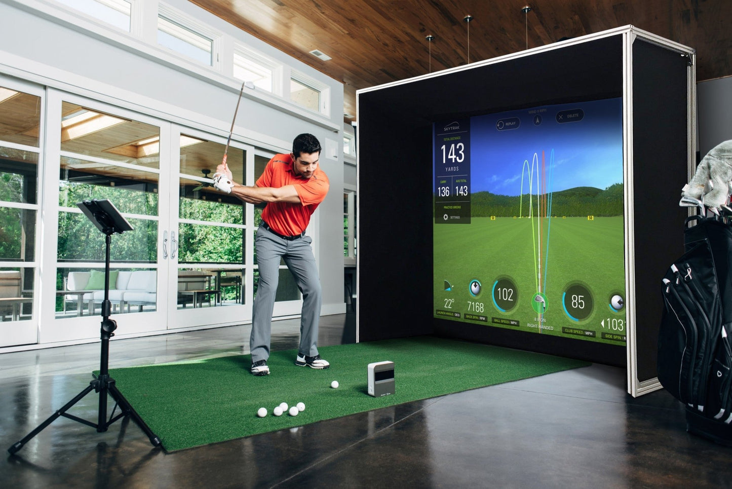 SkyTrak Golf - SkyTrak Launch Monitor & Simulator - Big Horn Golfer