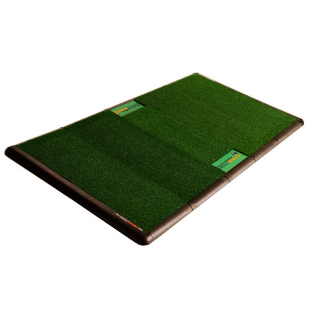 Uneekor EYE XO Golf Package with SportScreen Retractable Golf Studio - Big Horn Golfer